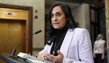 Base hosting Canadian troops hit in Iranian missile strike - Toronto Star