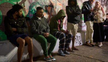 The Latest: Israel intensifying attacks, Iran shows defiance as its nuclear site hit | National