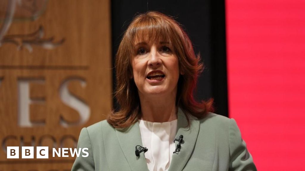 Mayors to gain more spending power under Reeves tax plans - BBC