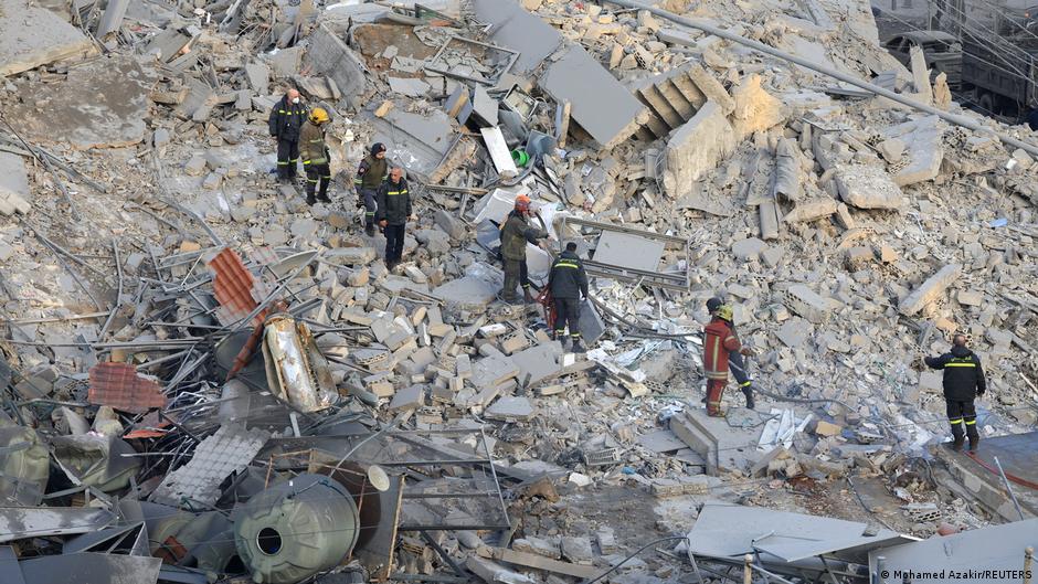 Israel hits Beirut as US strikes Hormuz missile sites