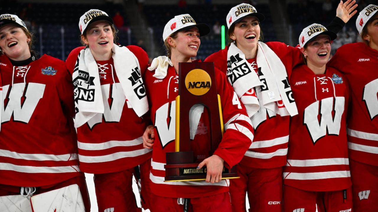 Wisconsin wins 2026 NC women's hockey championship for second straight year