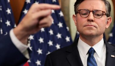 Republicans approach the midterms with a doomed play for unity