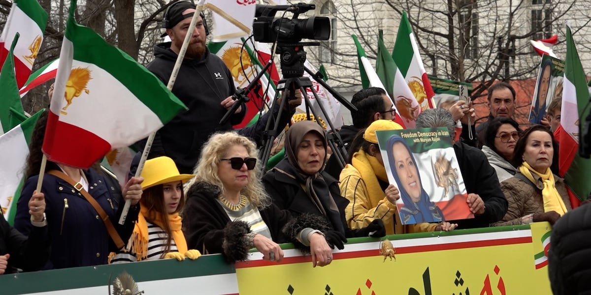 Iranian-Americans rally in Washington for democracy amid U.S.-Israel military campaign
