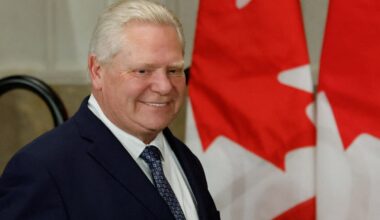 Ford looking to fill in part of Lake Ontario to build Toronto convention centre