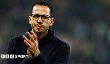Liam Rosenior clapping supporters after the 3-0 defeat at Everton