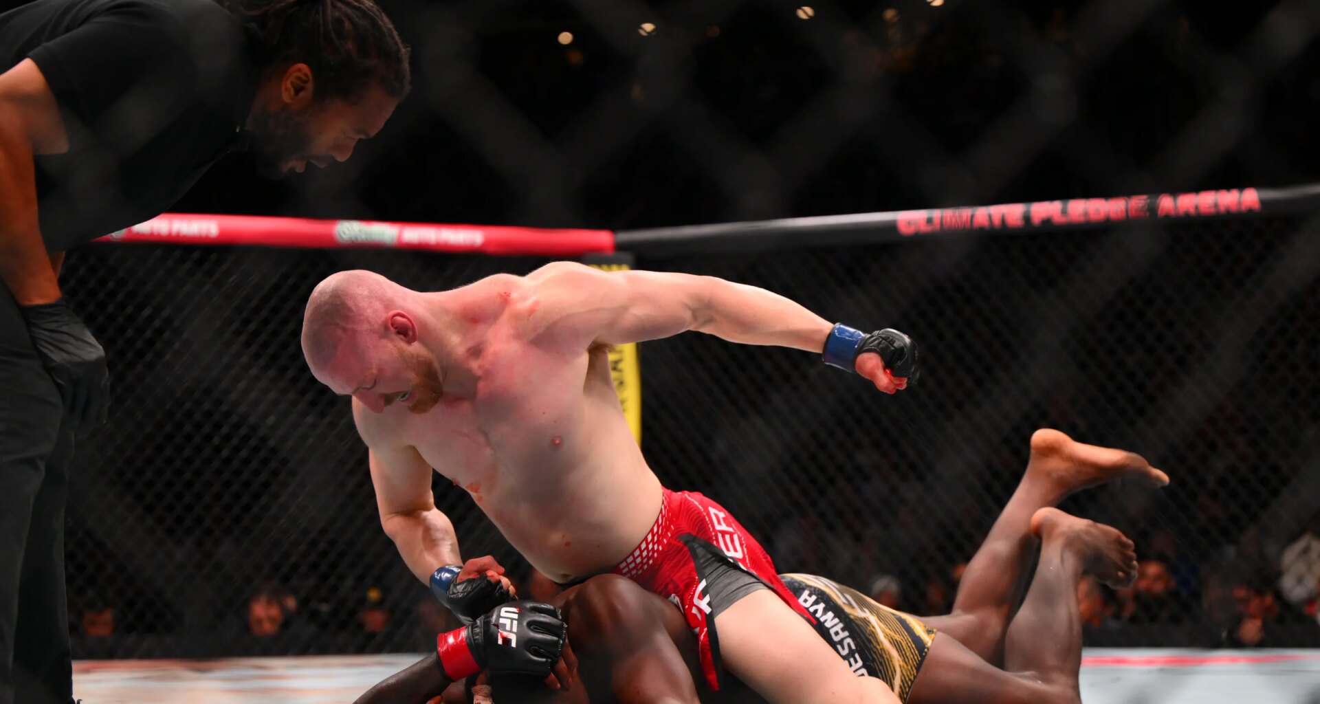 UFC Seattle results: Pyfer TKOs Adesanya