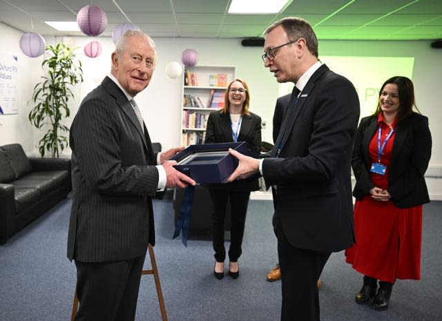 Royal visit to Oxford Photovoltaics Limited