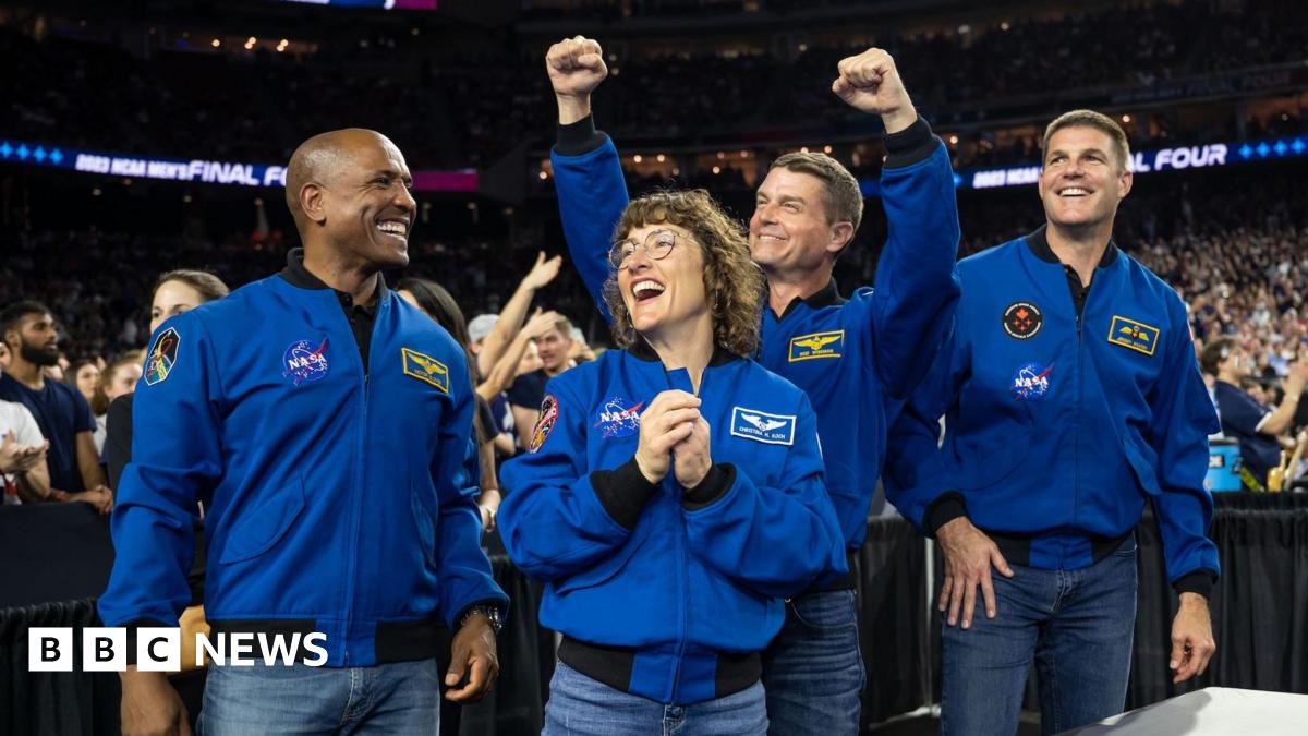 Headshot of astronaut Christina Koch