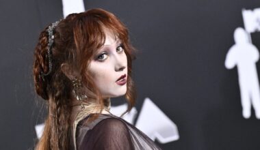 Chappell Roan pushes back after soccer star alleges his daughter was mistreated - CTV News