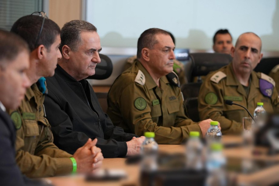 Israel chief of staff warns army nearing internal collapse amid multi-front war – Middle East Monitor