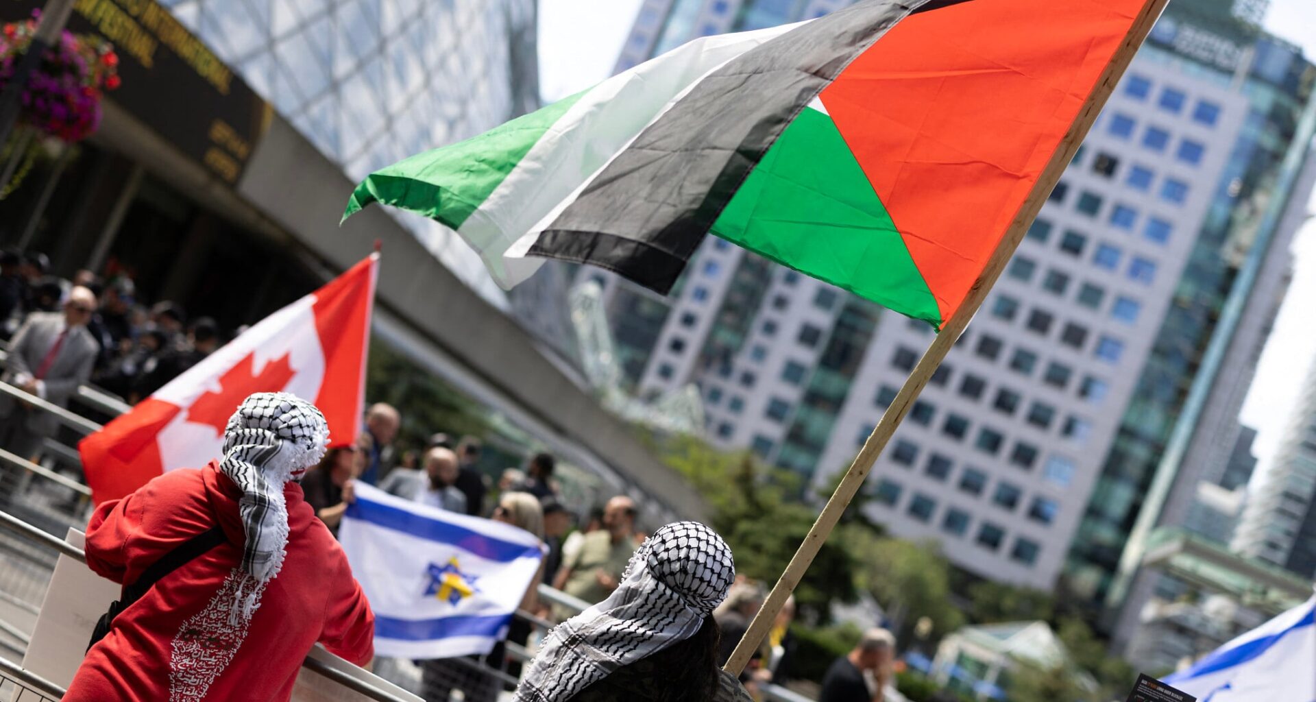 ‘Every light is flashing’: After shootings at synagogues, Canada's Jews fear what's next