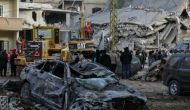 Israel kills more than 100 Lebanese as it commands Beirut residents to flee | Israel attacks Lebanon News