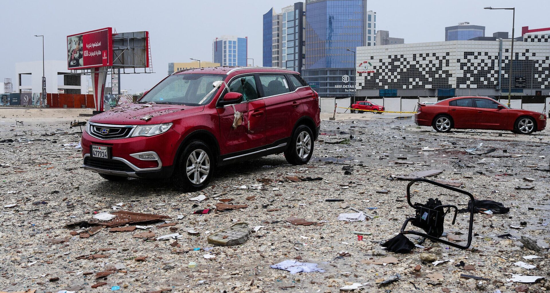 Iran keeps up attacks on Gulf states, says not a 'single liter of oil' will ship out