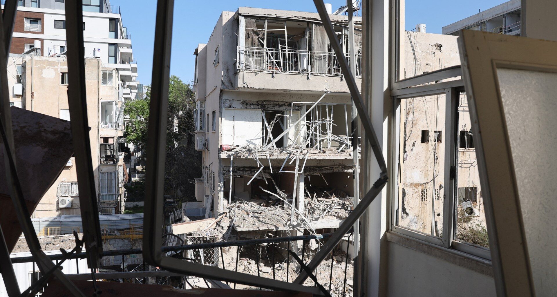 Iran launches waves of missiles towards Israel | US-Israel war on Iran News