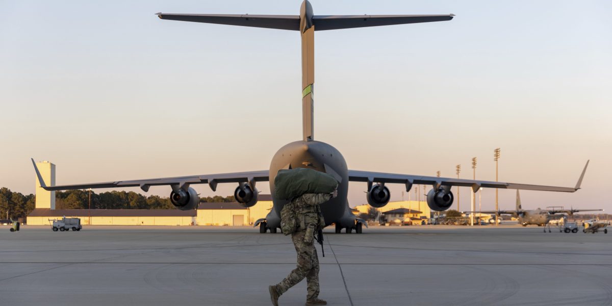 Leaders of Elite Paratrooper Unit Ordered to Middle East as Trump Weighs Iran Ground War