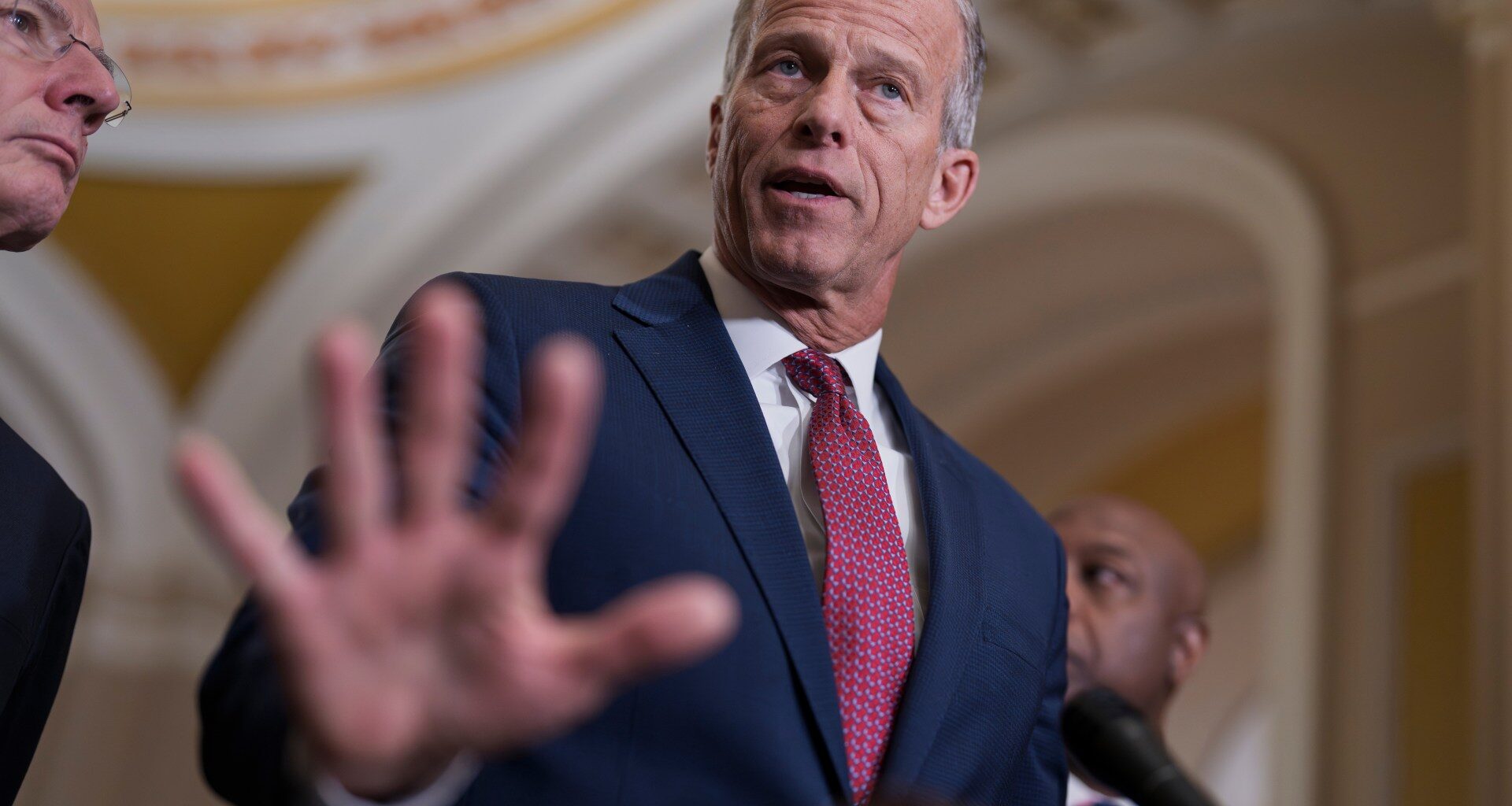 US Senate fails to advance war powers measure to rein in Trump’s Iran war | Donald Trump News