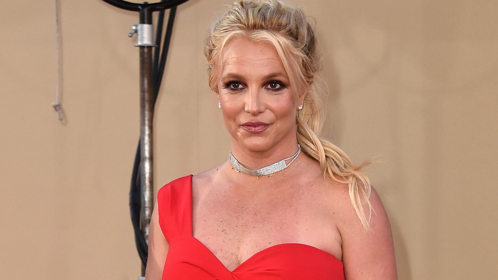 Singer Britney Spears arrested in California