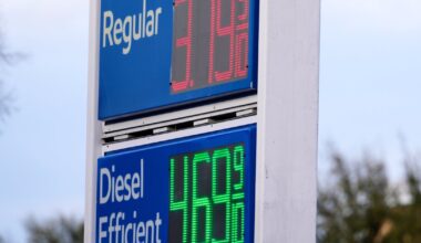 Gas Prices Surge in U.S. as Iran War Chokes Global Oil Supply