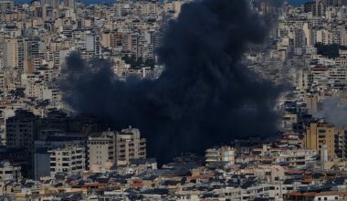 Iran launches new attacks targeting Israel and Gulf countries as it seeks to ramp up pressure on US