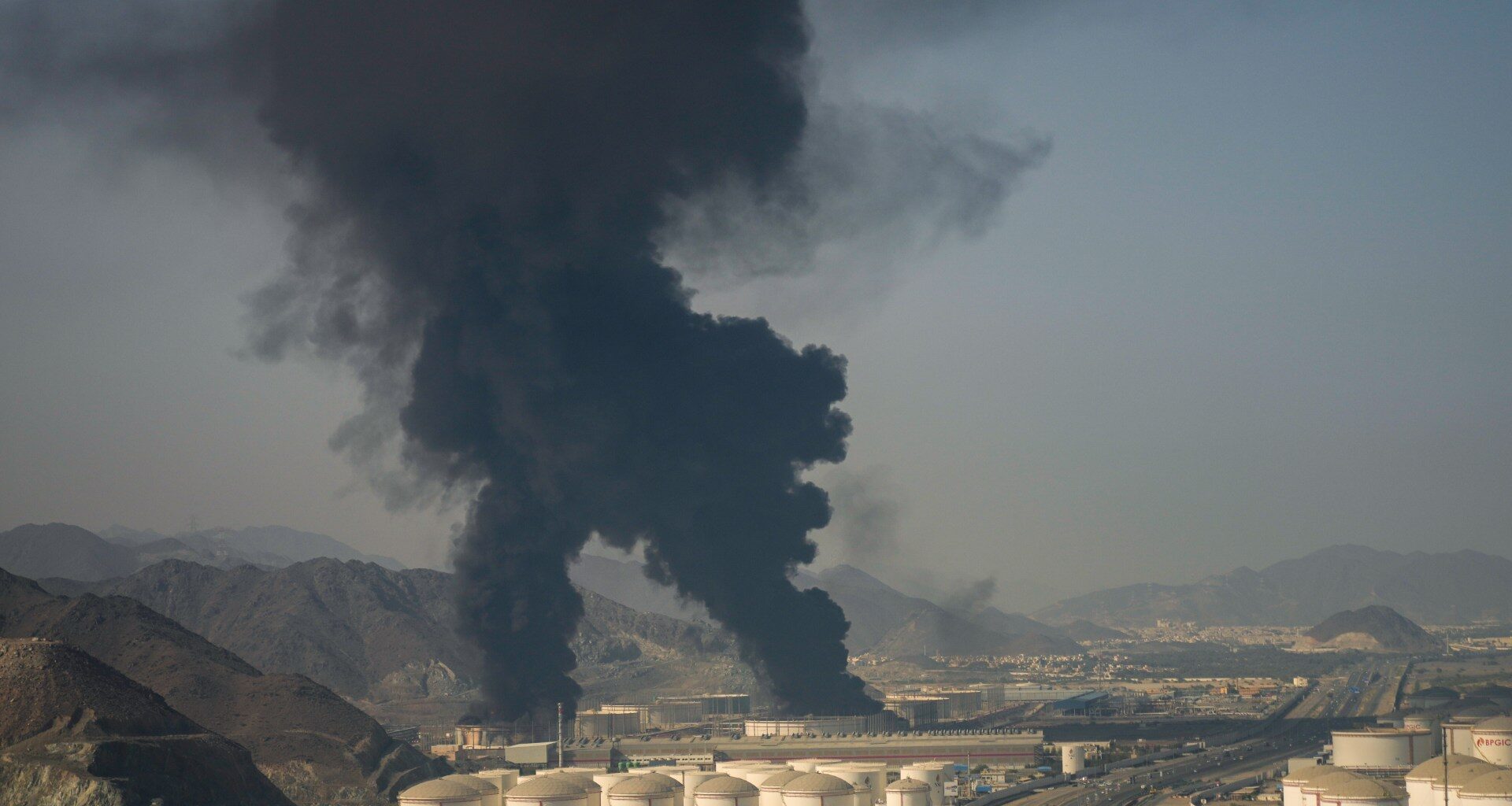 Drone sparks fire at UAE oil site as Gulf takes more hits amid Iran war | US-Israel war on Iran News