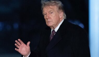 Lauding Israeli help, Trump intensifies pressure on China, others to help secure Hormuz Strait