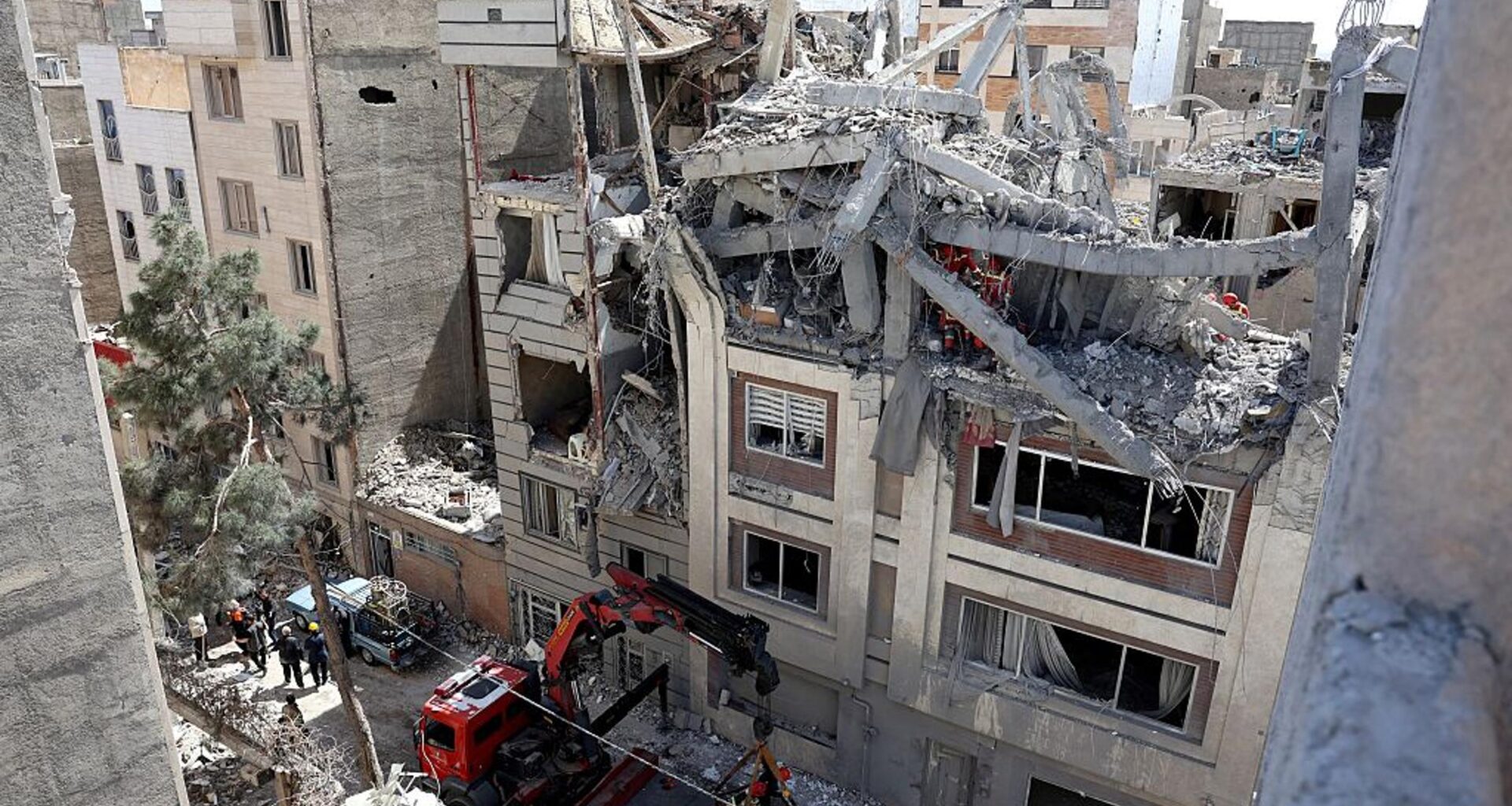 Israel Vows to ‘Intensify and Expand’ Strikes Against Iran as Tehran Warns Civilians Near U.S. Targets to Evacuate