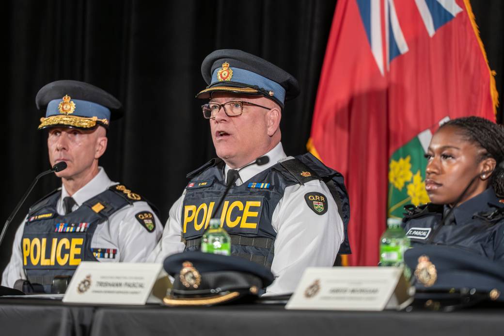 Click to play video: 'OPP investigation takes 31 illegal guns, fentanyl off streets'