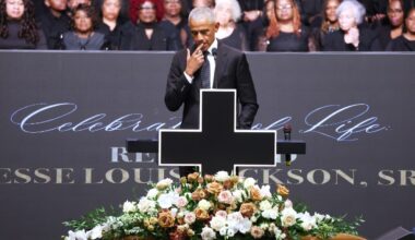 Ex-presidents attend Rev. Jesse Jackson funeral in Chicago