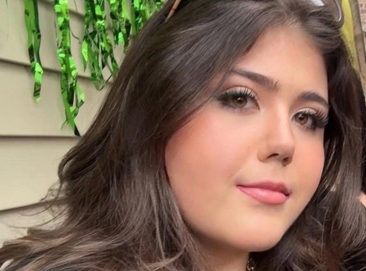 Man arrested in Chicago student's death