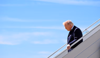 Opinion | Trump, Tehran tap brakes in Iran war game of chicken