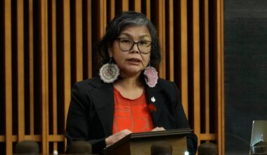 Nunavut MP Lori Idlout crosses floor from NDP to Liberals