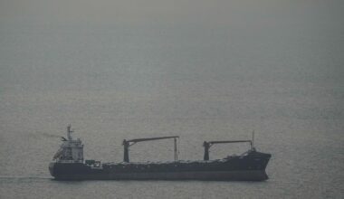 Iran threatens to strike Gulf power plants and mine waters as Israel launches new attacks