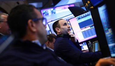 The history of war suggests investors should do nothing