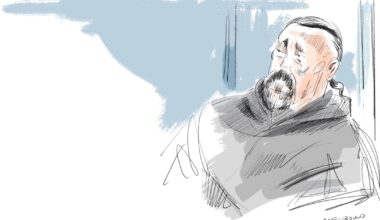 lawyers for Toronto cop ask court to review bail ruling