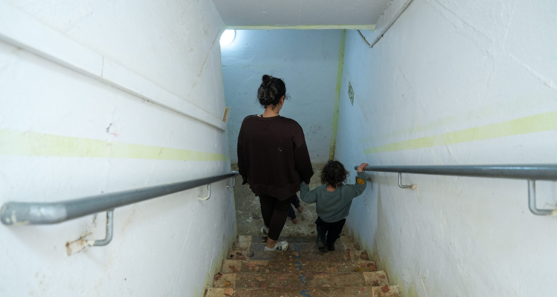 Fresh Hezbollah attacks send northern Israel recovery not back to zero but into 'minus,' mayor says