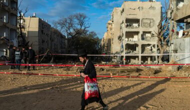 After a night of destruction, residents of Arad and Dimona begin picking up the pieces