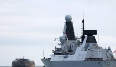 UK destroyer finally arrives near Cyprus almost three weeks after deployment announced