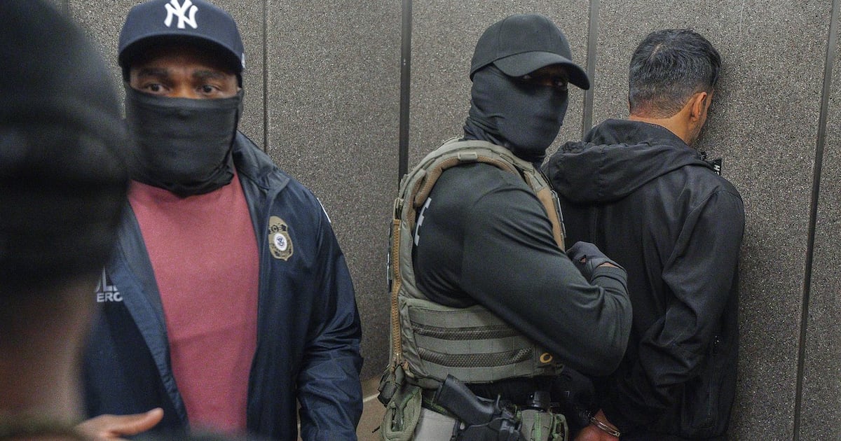 Canadian banks give billions to ICE contractors: investigation