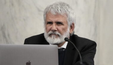 Robert Malone attends a panel discussion on COVID-19 in 2022.