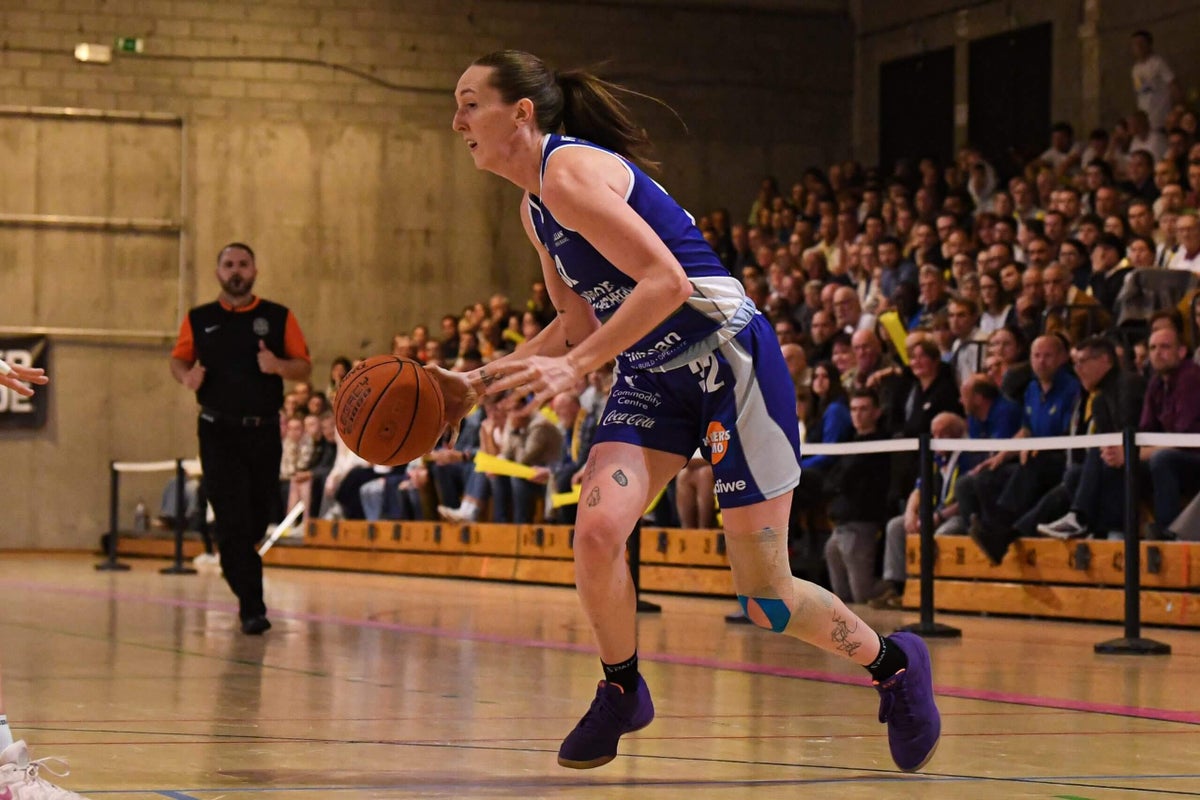 Basketball players recall harrowing journeys home from Israel