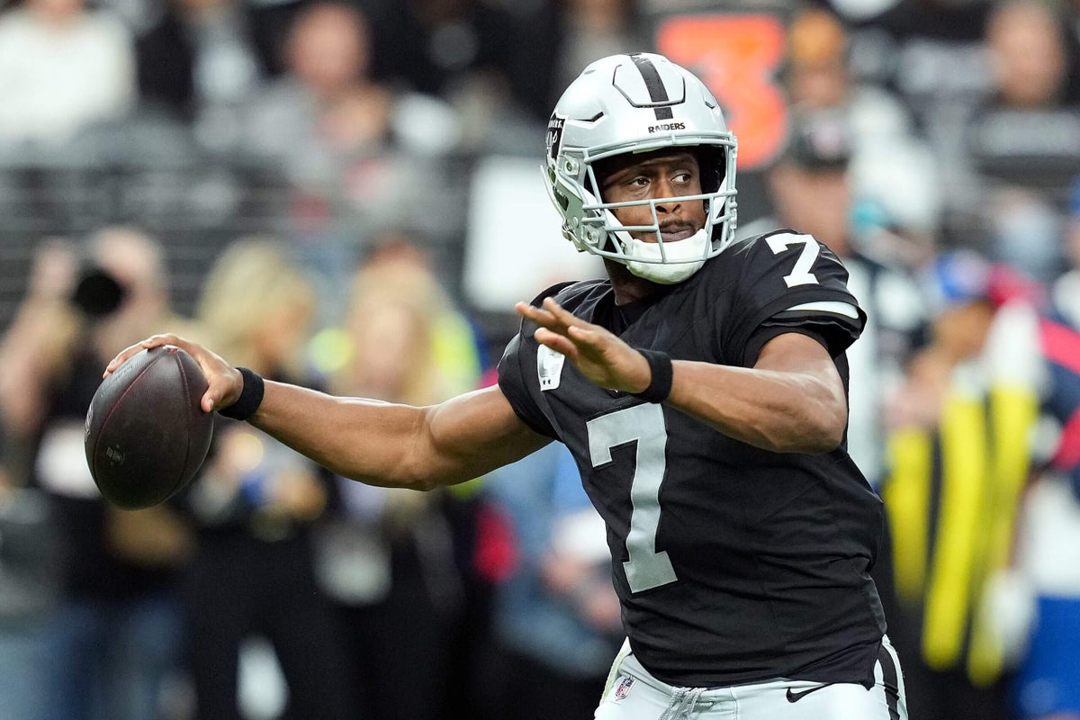 Jets to acquire QB Geno Smith in trade with Raiders: Sources