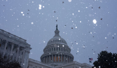 Something wicked this way comes: Plunging temps and even snow on deck for DC region