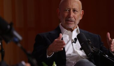‘It’s so impossible to live with’—Former Goldman Sachs CEO says the Iran war won’t last long