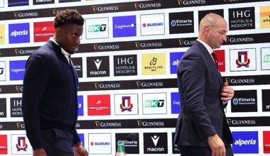 Steve Borthwick and England team