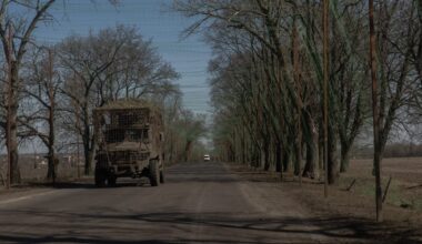 Russia’s ‘meat assaults’ in Ukraine cost it over 6,000 troops in four days, Kyiv says – POLITICO