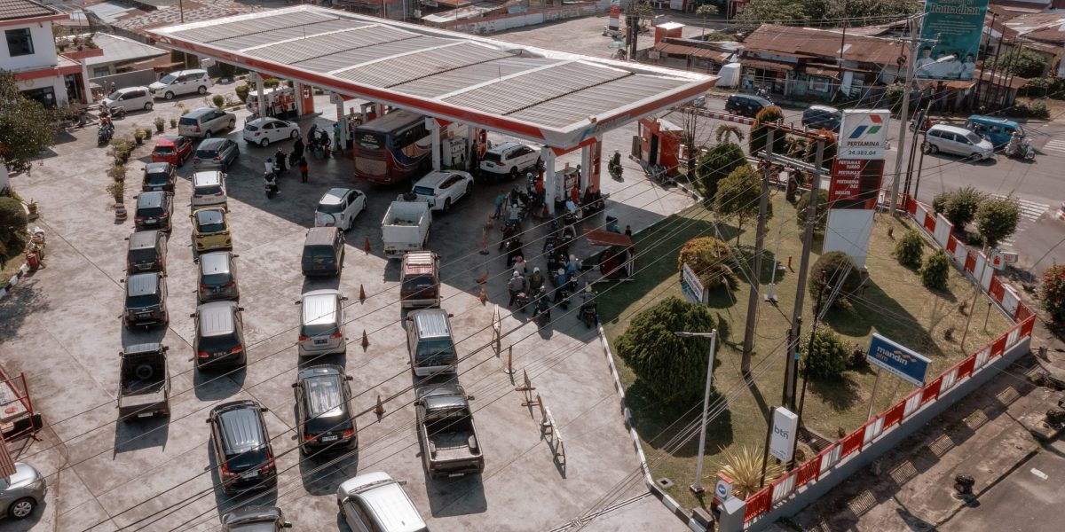 Indonesia's 'perfect storm': Downgrade fears, trade tensions and now the Iran war