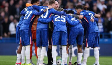 Pundits criticise bizarre Chelsea huddle as players surround referee: ‘A farce’