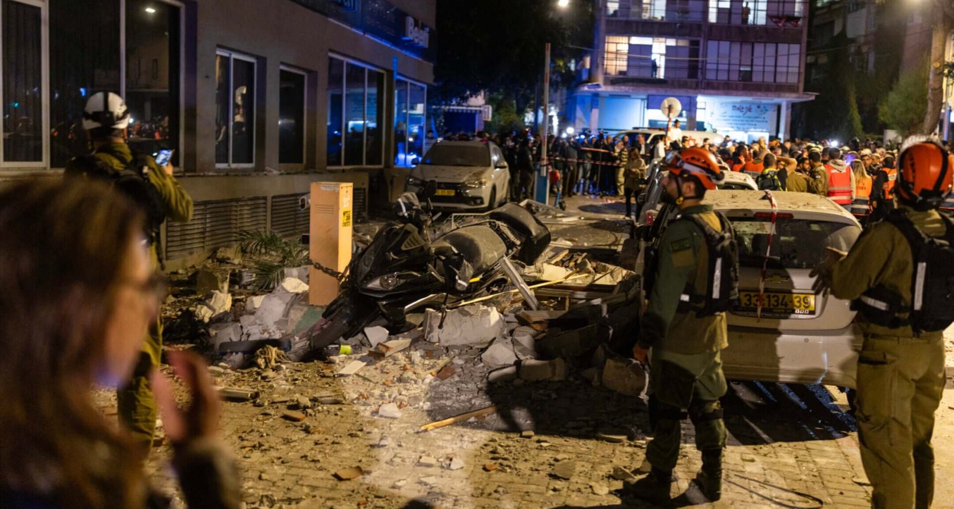 Israeli couple killed by Iranian cluster bomb as Israel continues assassinating Iranian officials – The Forward