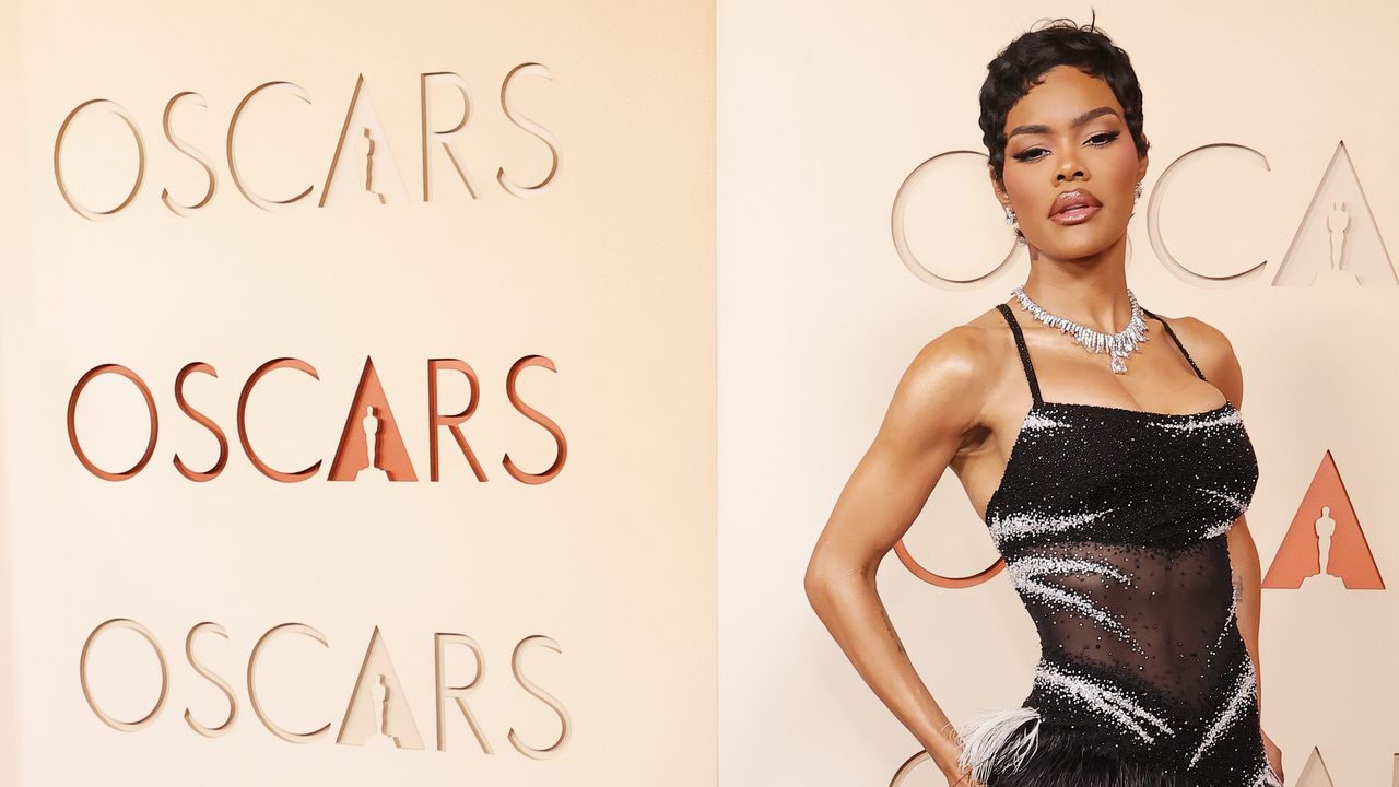 Oscars Red Carpet 2026: See Every Dress, Outfit And Look