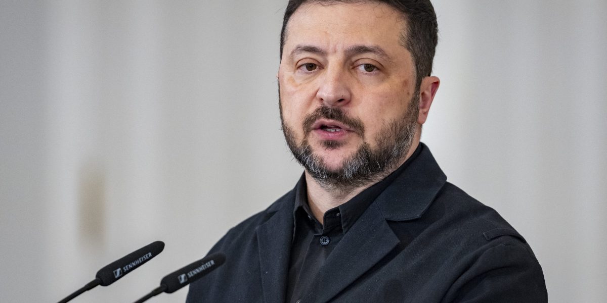 Ukraine looks to leverage its help to Gulf states fighting Iran drones in exchange for interceptors